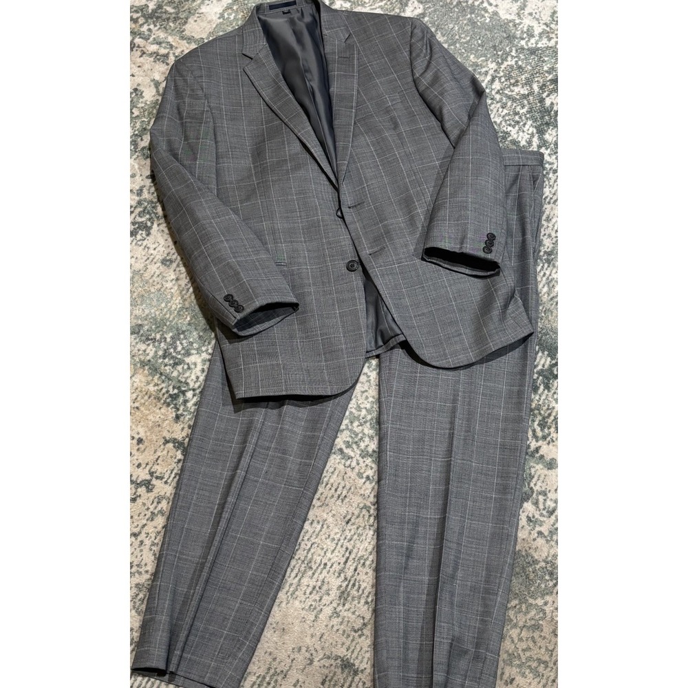 Jos. A. Bank 1905 Collection Suit 42R Gray Plaid